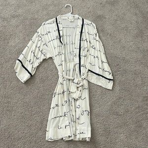 Soma short robe